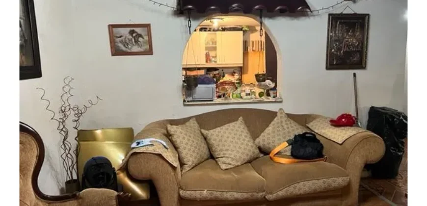 Amplia Casa Y Terreno En Conchalí