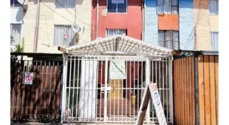 Casa En Venta De 3 Dorm. En La Florida