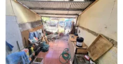 Casa En Venta De 3 Dorm. En La Florida