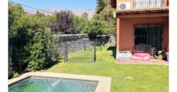 Hermosa Casa Con Piscina En Peñalolén Alto