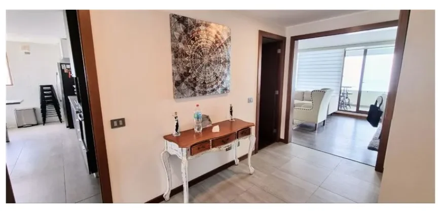Departamento Amoblado En Venta De 3 Dorm. En Concón
