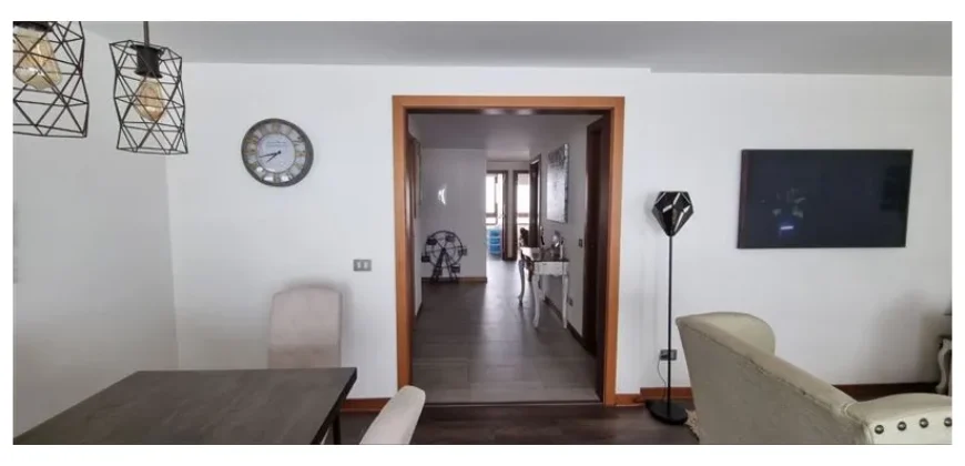 Departamento Amoblado En Venta De 3 Dorm. En Concón