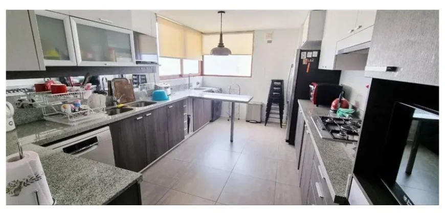 Departamento Amoblado En Venta De 3 Dorm. En Concón
