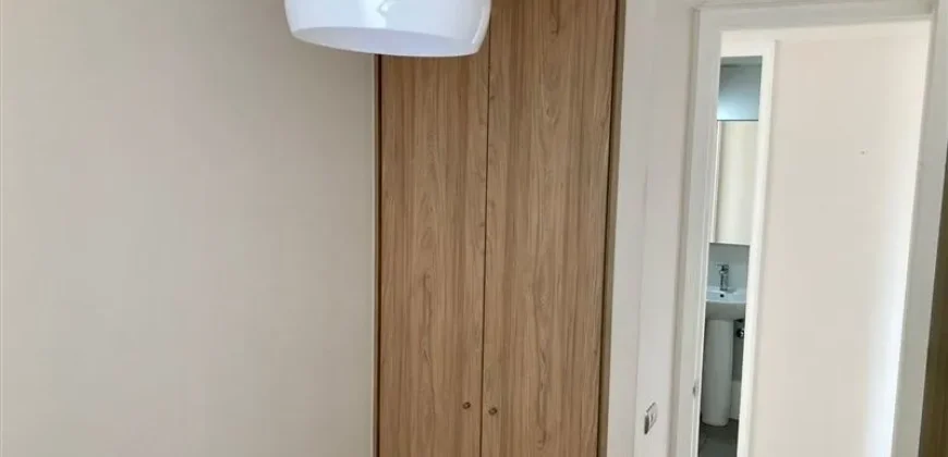 Departamento En Venta De 2 Dorm. En La Florida