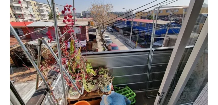 Departamento En Venta De 3 Dorm. En Macul