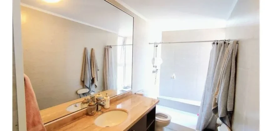 Departamento En Venta De 3 Dorm. En Peñalolén