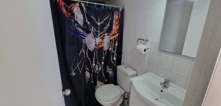 Depto. 2 dorm. En venta metro las torres