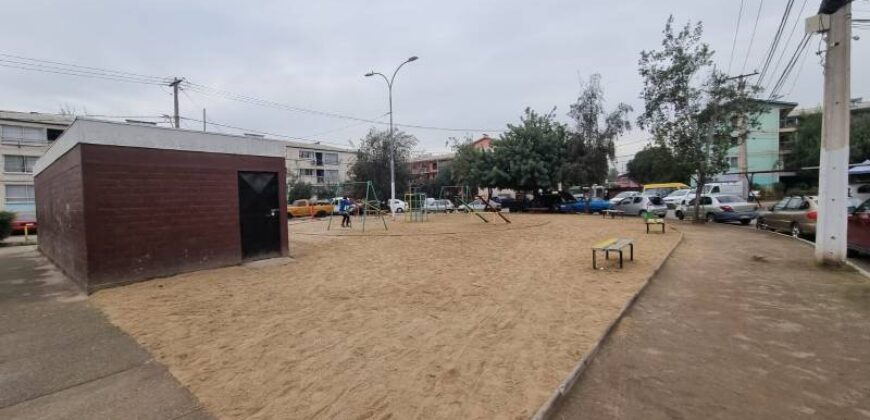 Depto. 2 dorm. En venta metro las torres